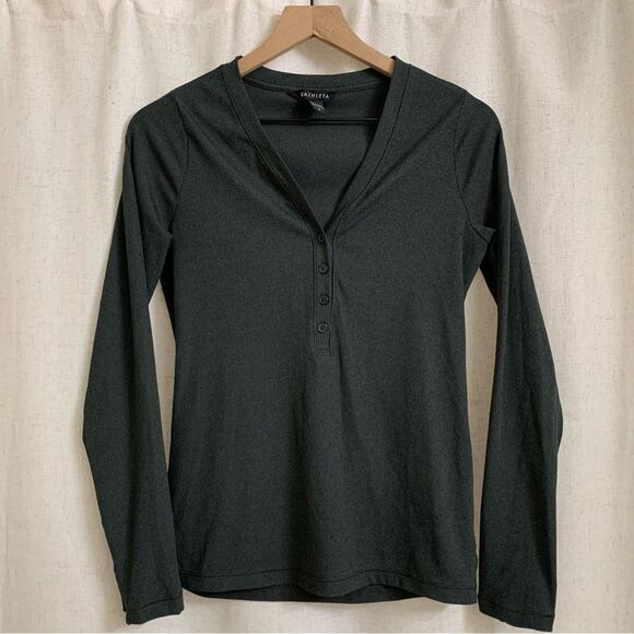 Athleta Tops - Athleta Ribbed UpTempo Henley Button Front V-Neck Longsleeve Small